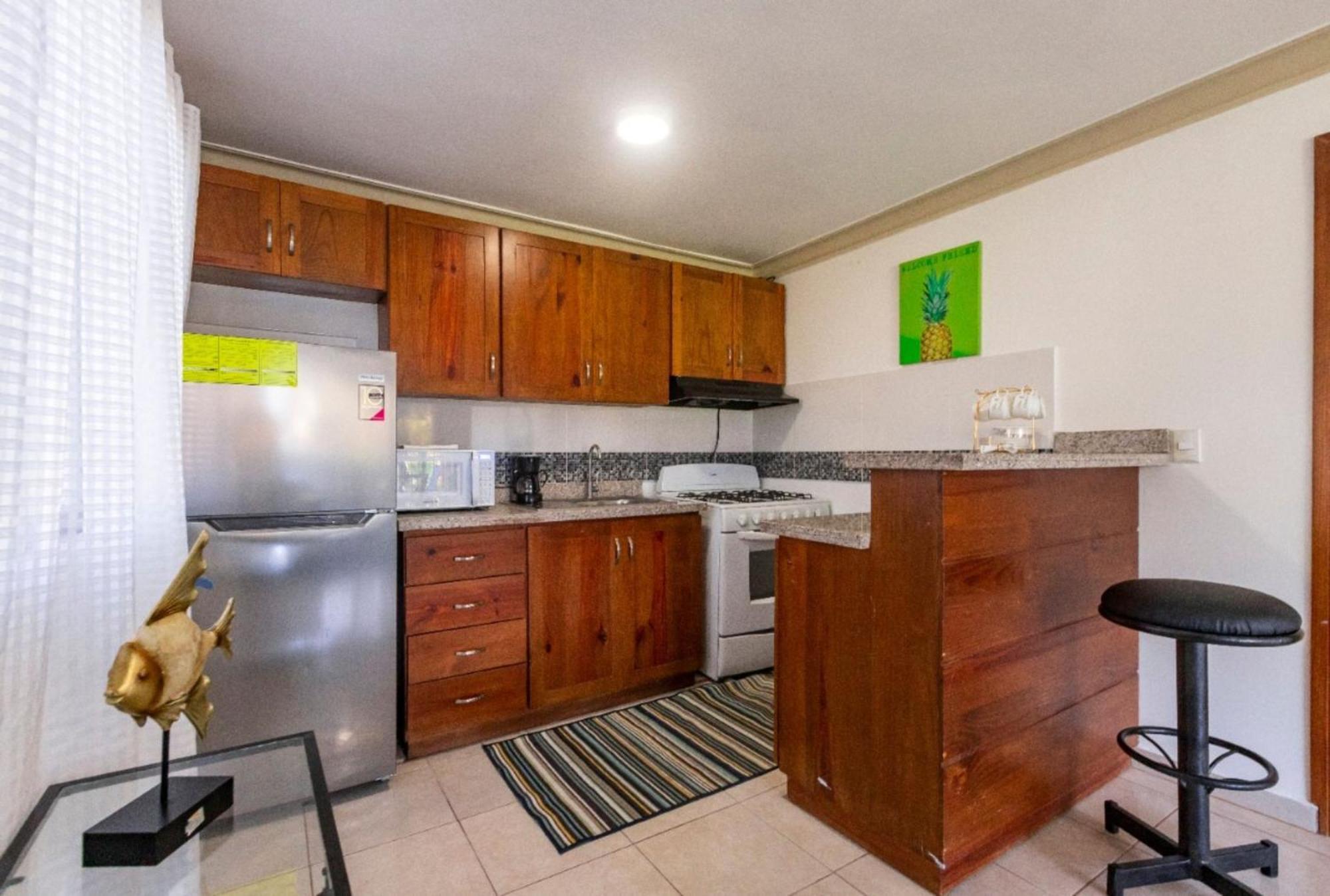 Cozy And Central Apartment 1Br-1Ba With Pool โซซูอา ภายนอก รูปภาพ